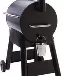 traeger-pro-series-22-grill-vat-pellet-zwart-blauw